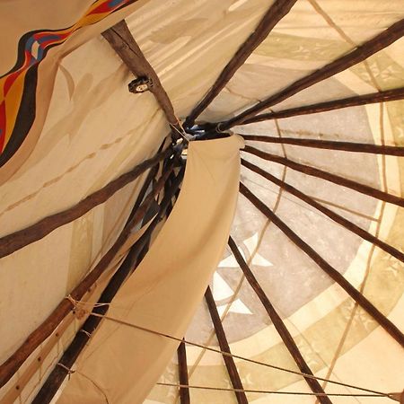 Big Sky Tipi Holidays Wartling 外观 照片