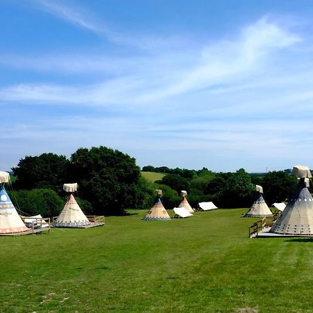 Big Sky Tipi Holidays Wartling 外观 照片